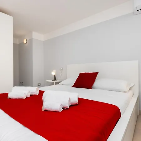 Apartament Con Metro Diretta 10 Minuti Duomo Mediolan
