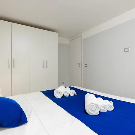 Apartament Con Metro Diretta 10 Minuti Duomo Mediolan