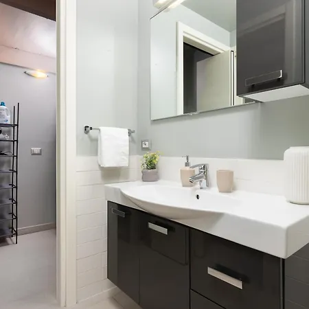 Apartament Con Metro Diretta 10 Minuti Duomo *