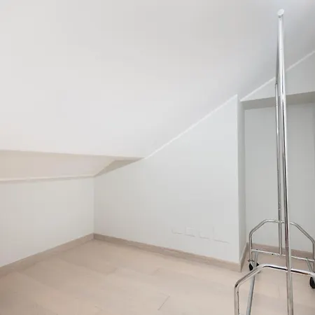 Apartment Con Metro Diretta 10 Minuti Duomo Milan