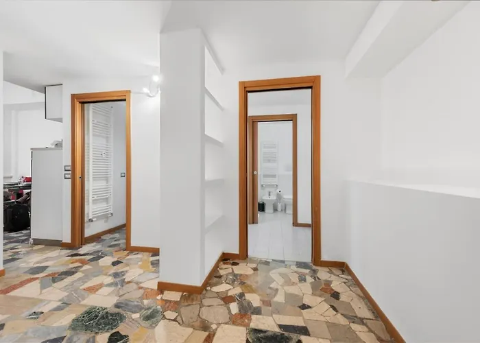 Con Metro Diretta 10 Minuti Duomo Appartamento Milano